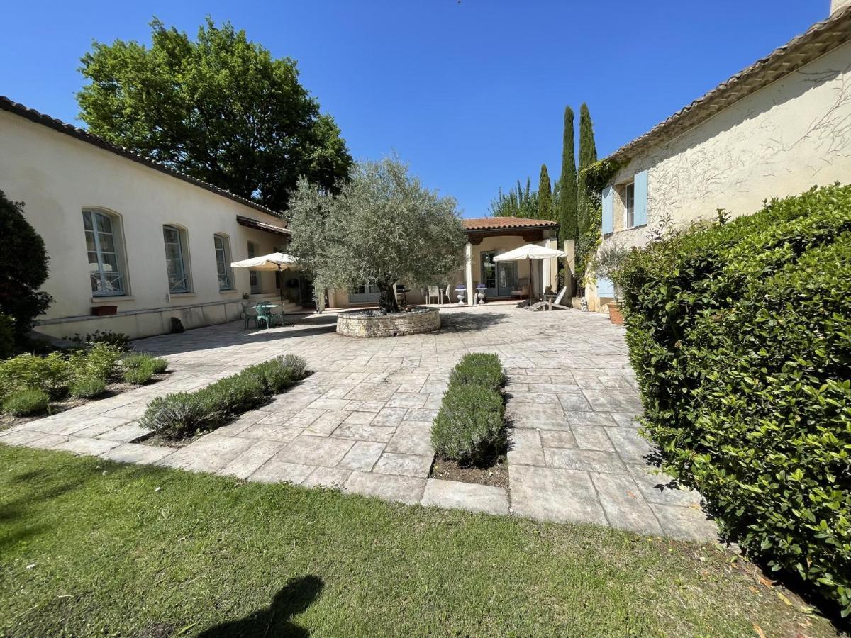 Chateau Talaud Loriol-du-Comtat Kültér fotó