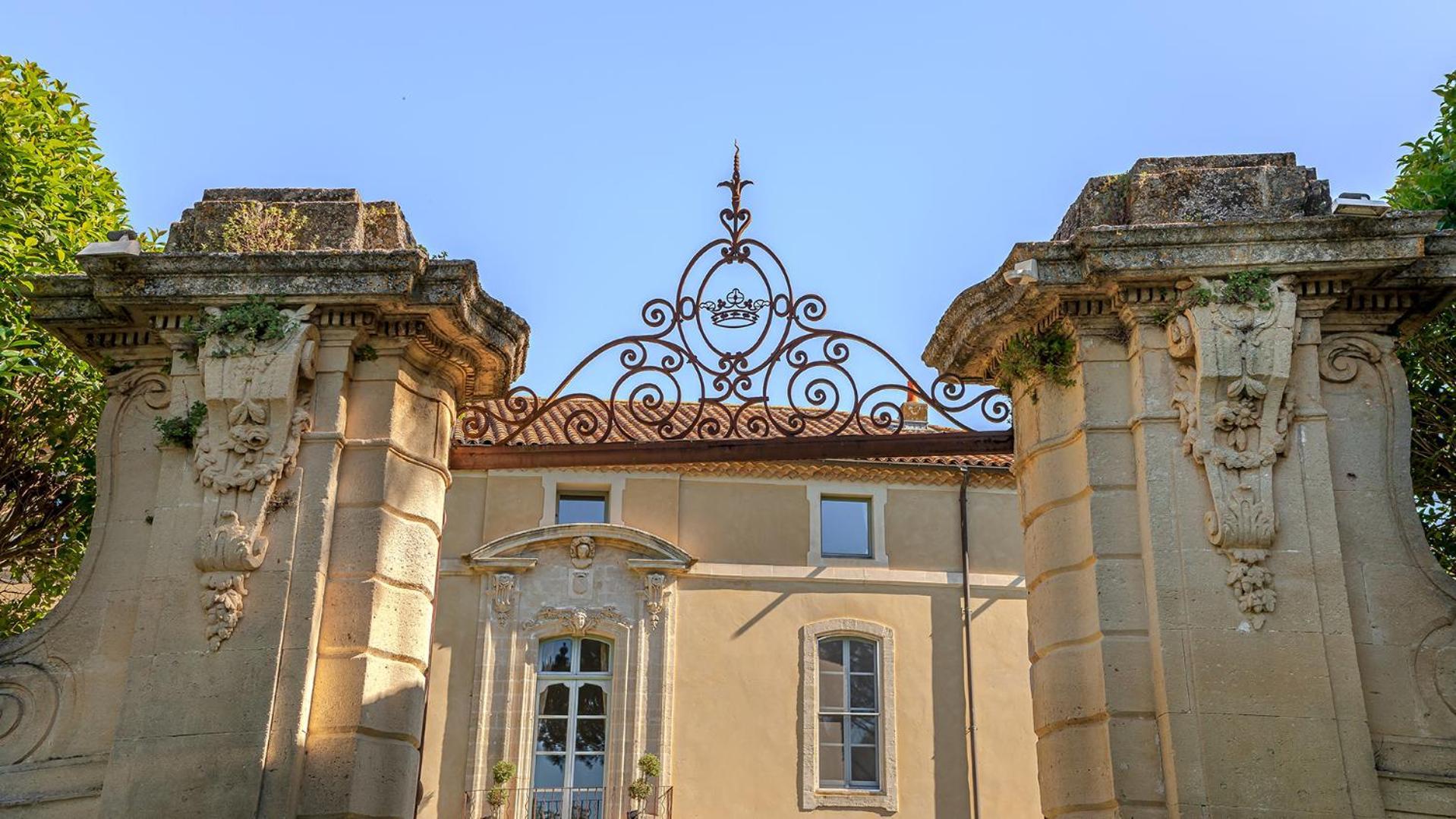 Chateau Talaud Loriol-du-Comtat Kültér fotó